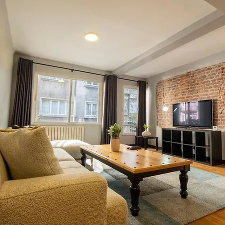 Private Fourlex House With Central Location Istanbul Exterior photo