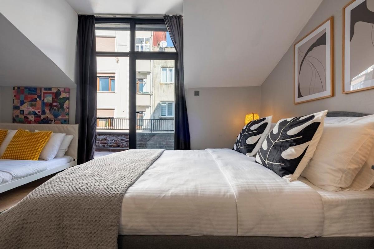 Private Fourlex House With Location * Стамбул