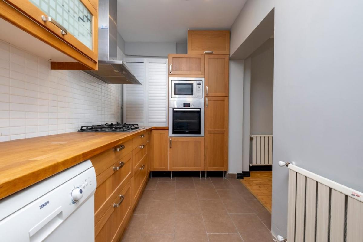 Private Fourlex House With Location Вілла Стамбул